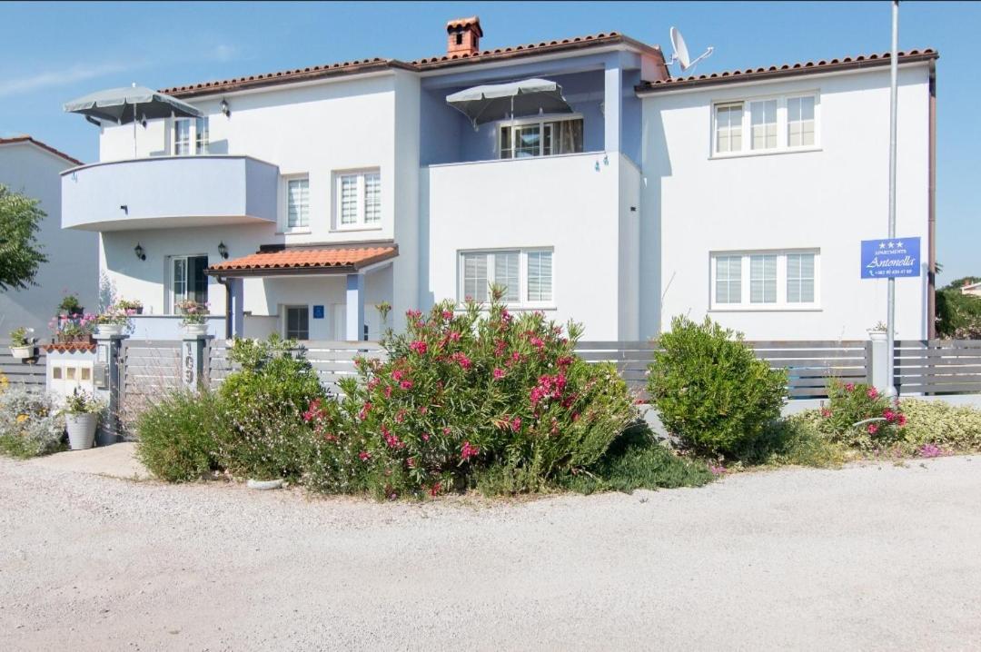 Apartment Antonella Fasana 法扎纳 外观 照片